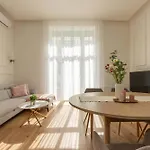 Cozy Bajcsy 31 *
