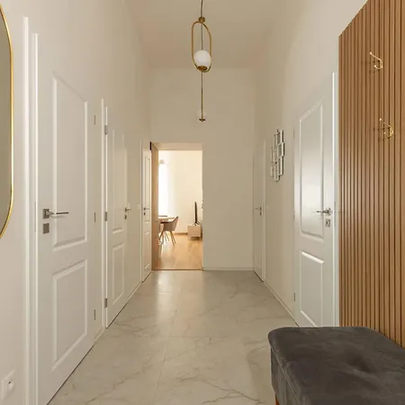 Cozy Bajcsy 31 Apartmán *
