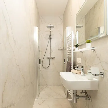 Cozy Bajcsy 31 公寓 *